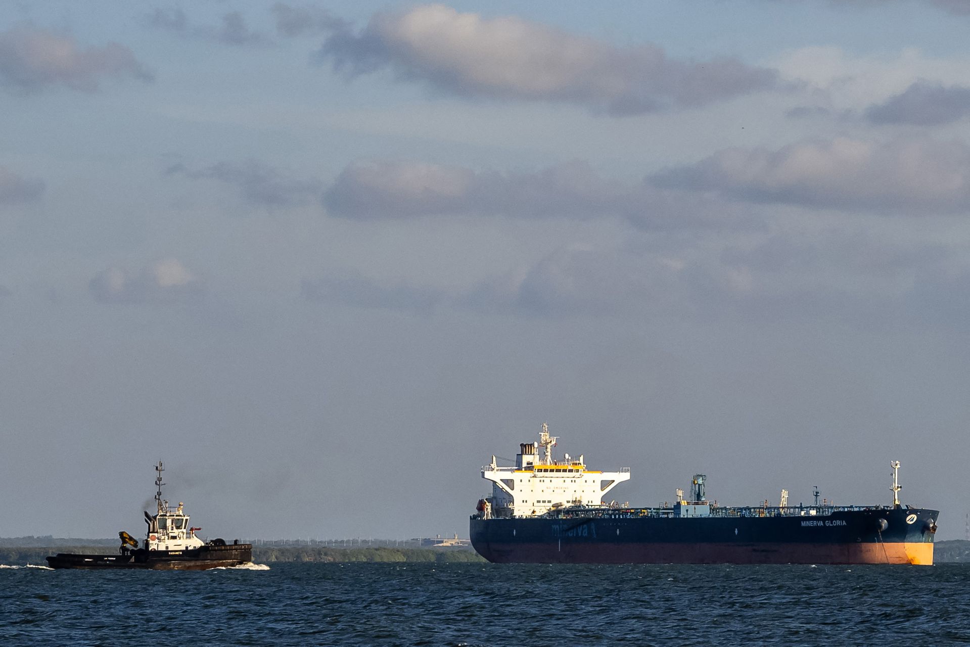 Washington intercepte un pétrolier défiant le blocus sur le Venezuela