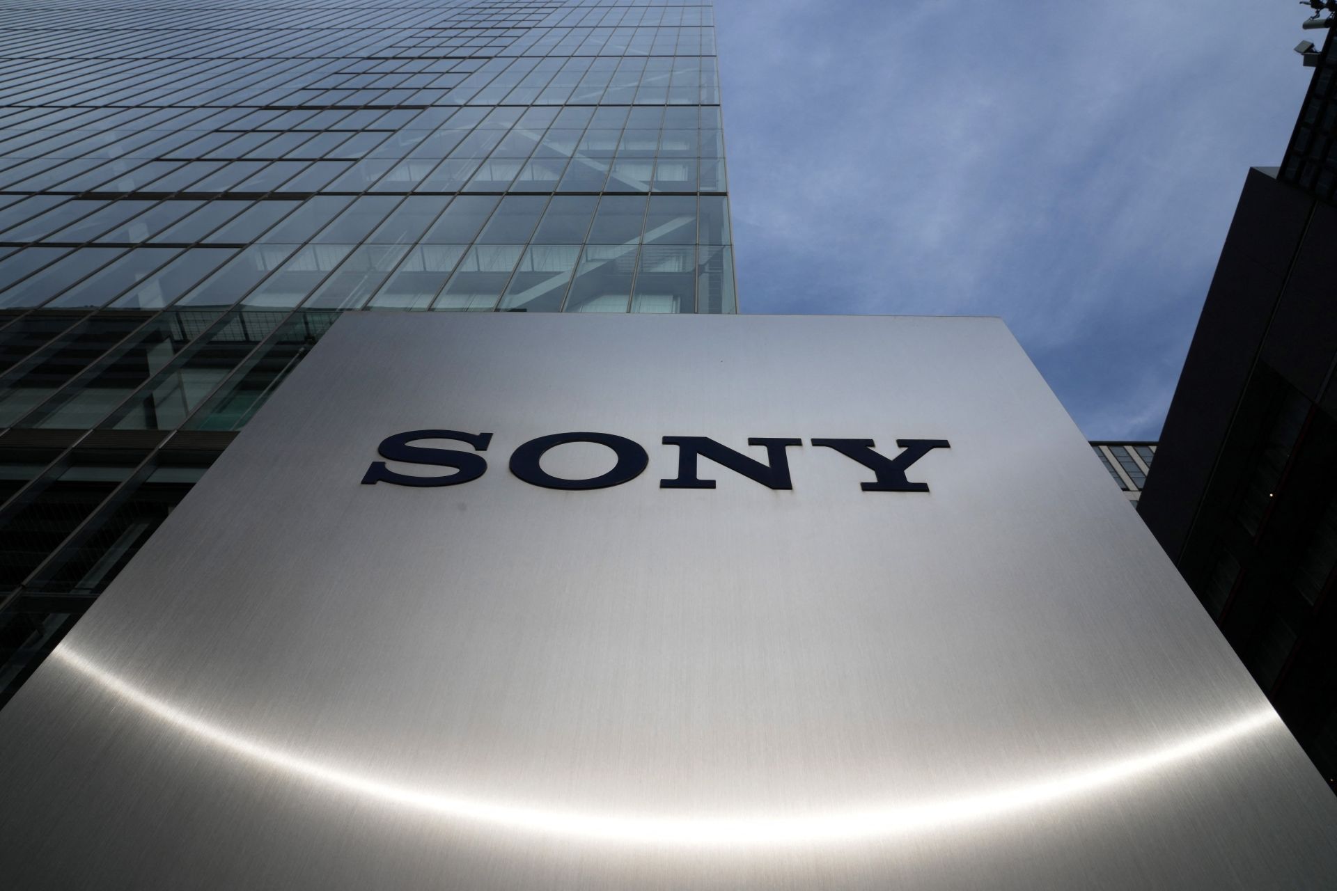 Sony parie sur le divertissement pour compenser l’électronique en déclin