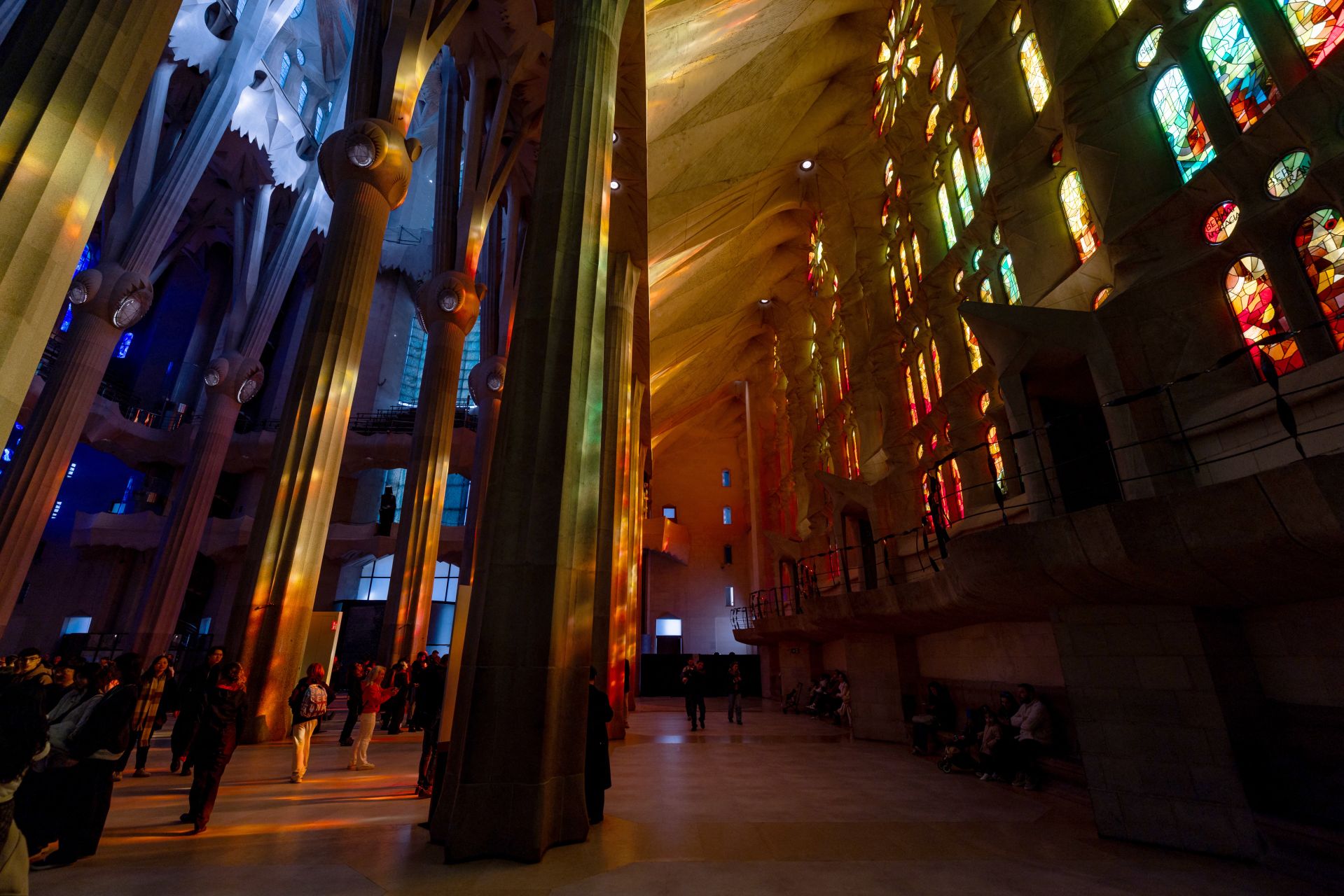 Quand le rêve de Gaudí touche le ciel: la Sagrada Familia sur le point d’atteindre 172,5 m