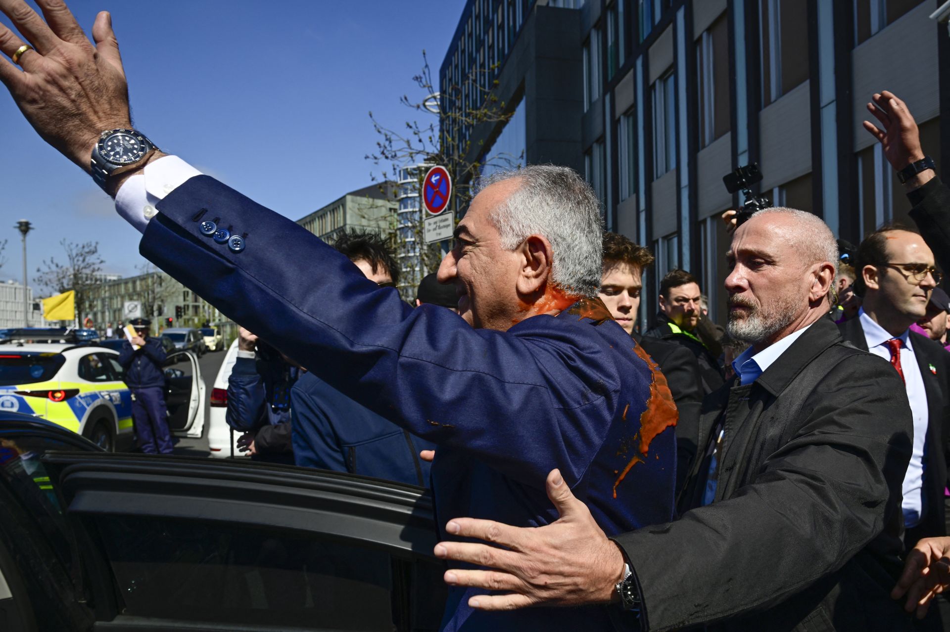 Le fils de l'ex-chah d'Iran estime que dialoguer avec Téhéran relève de «la conciliation»