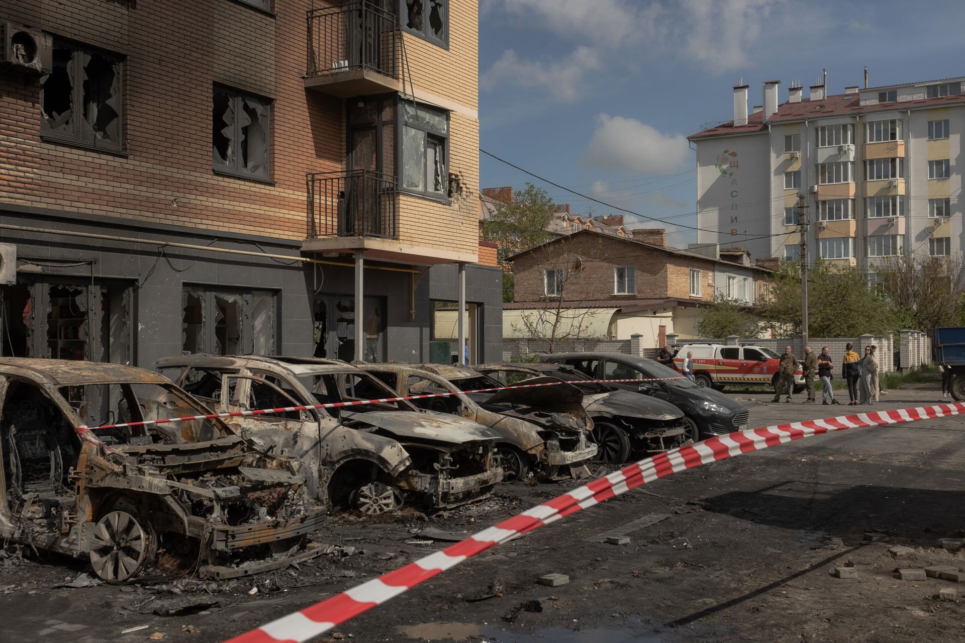 Ukraine: journée de deuil à Kiev après au moins 24 morts la nuit précédente