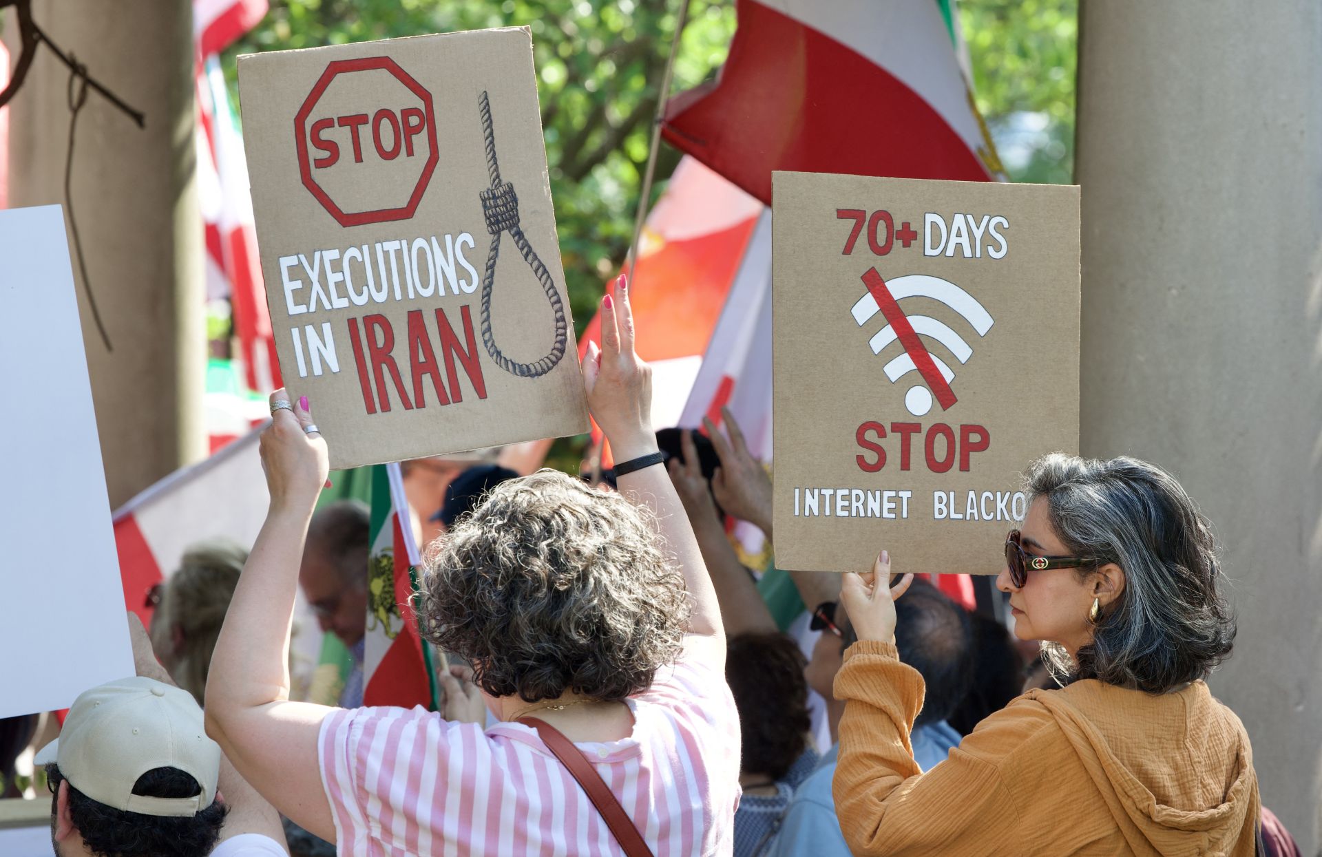 Iran: exécution d'un manifestant à Ispahan sur fond de multiplication des pendaisons