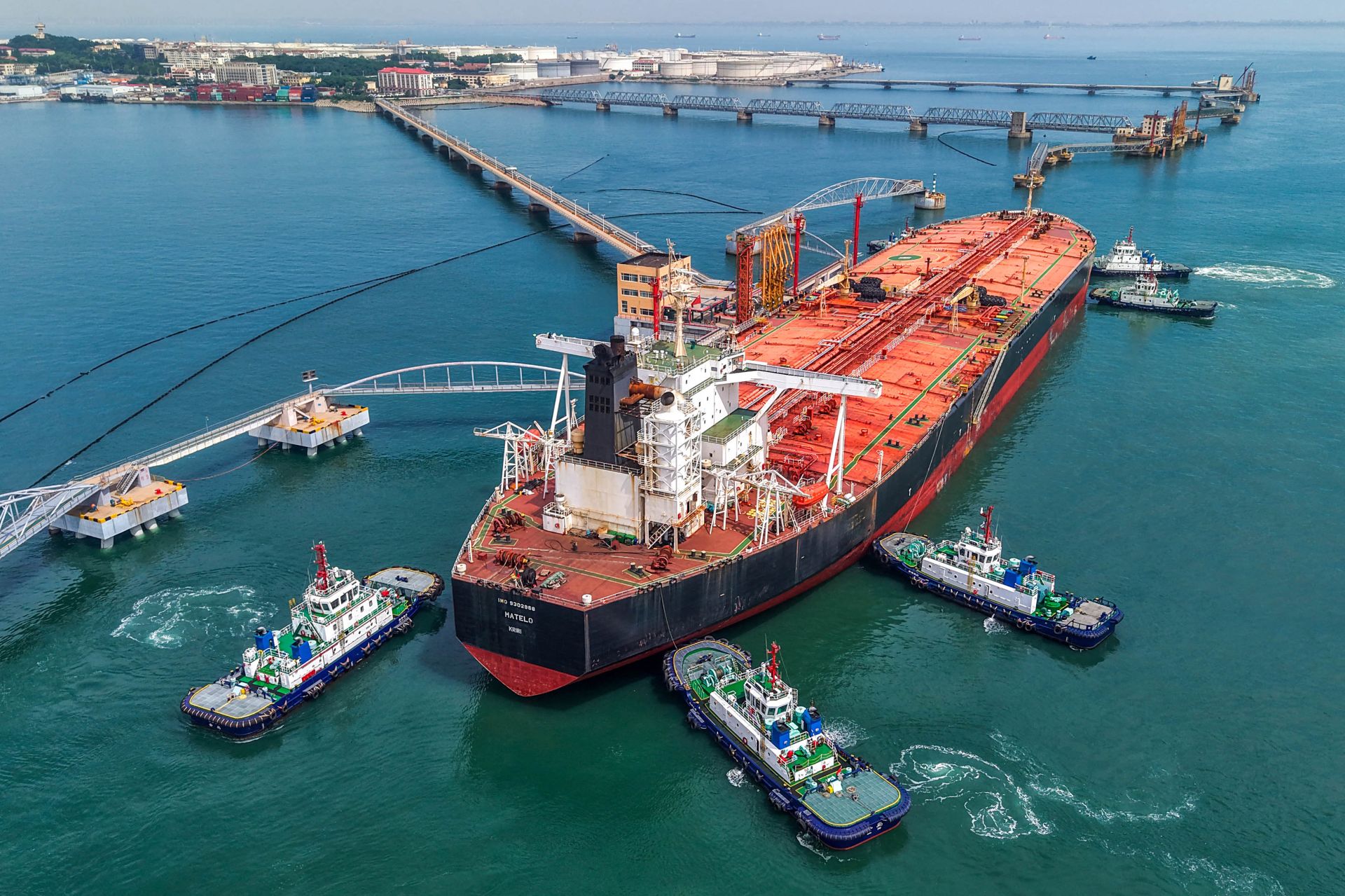 Le pétrole recule avec la Chine «prête» à aider la navigation des pays du Moyen-Orient