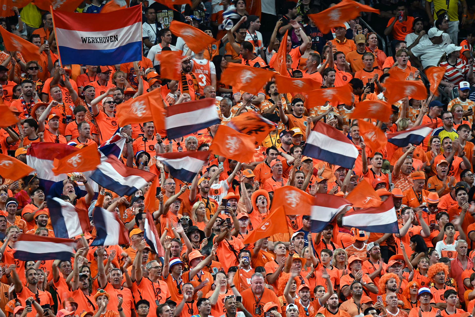 Mondial 2026: raz-de-marée Oranje, Allemagne qualifiée, Tunisie éliminée