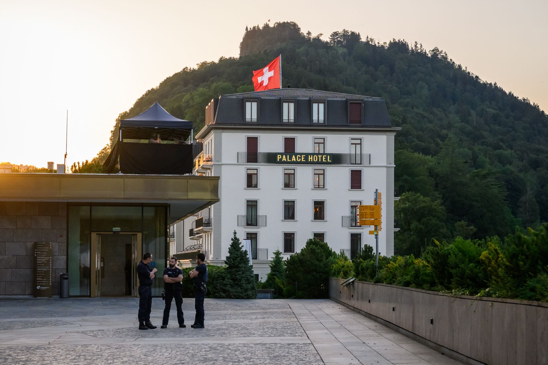 Pourparlers Iran-États-Unis en Suisse: l'Iran avertit que les pourparlers ne peuvent avancer sans paix au Liban