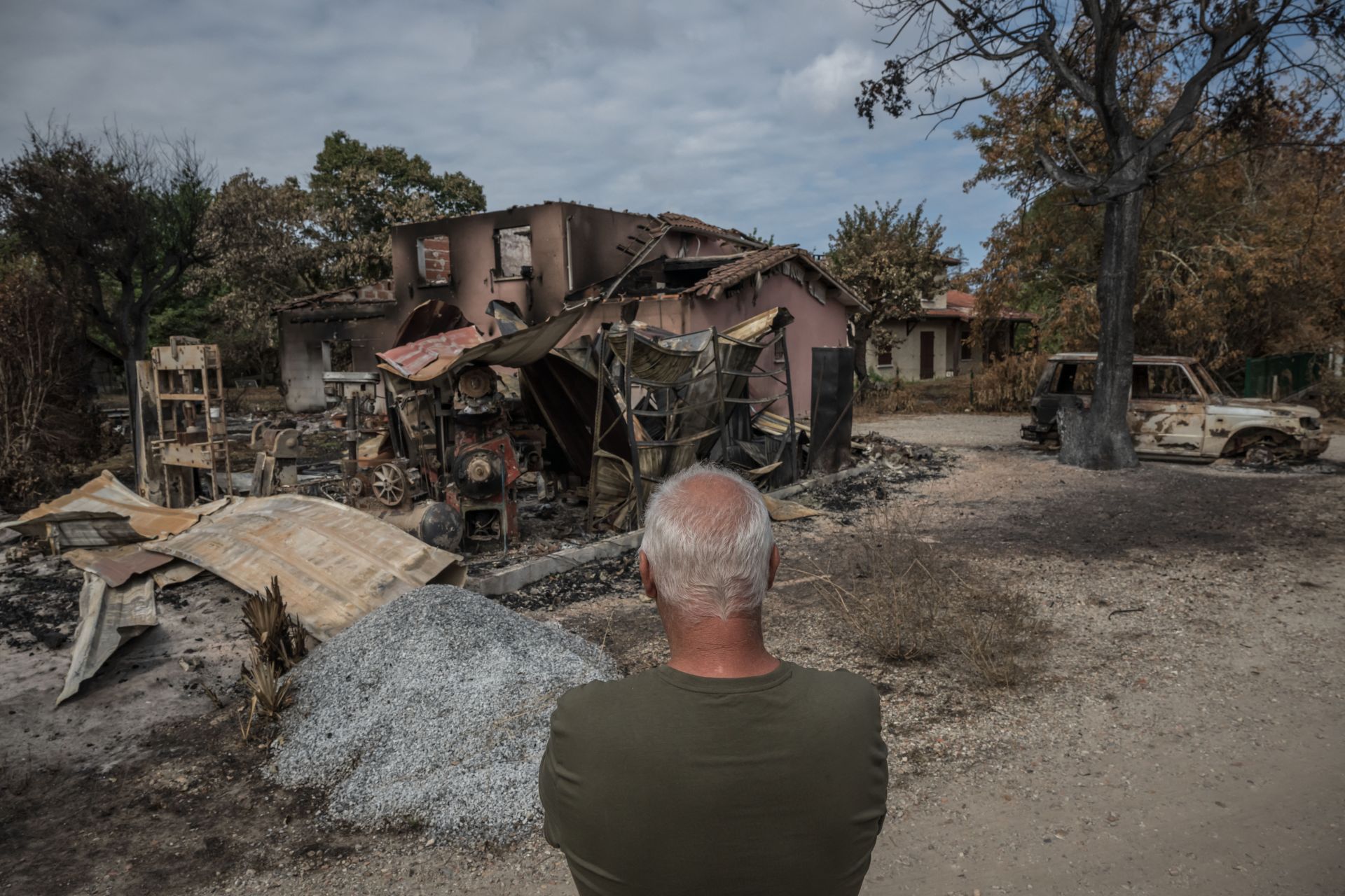 Mégafeu «contenu» dans le sud-ouest de la France, retour de 40.000 habitants