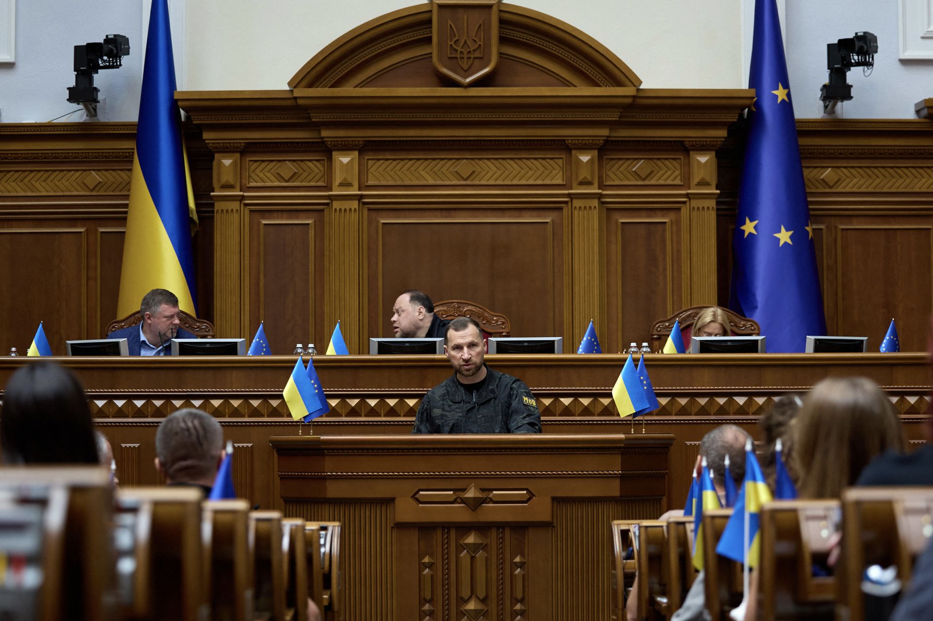 Ukraine: le Parlement entérine la nomination d'un nouveau ministre de la Défense