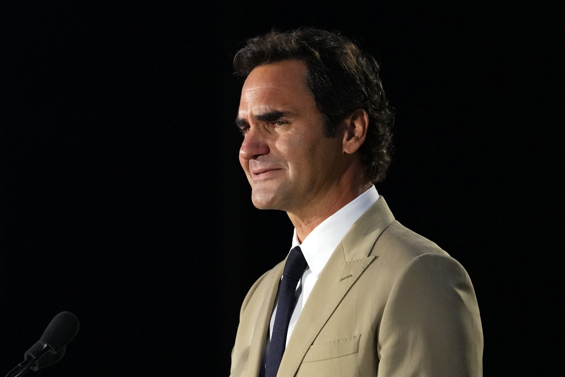 Roger Federer, très ému, a été intronisé au Panthéon international du tennis