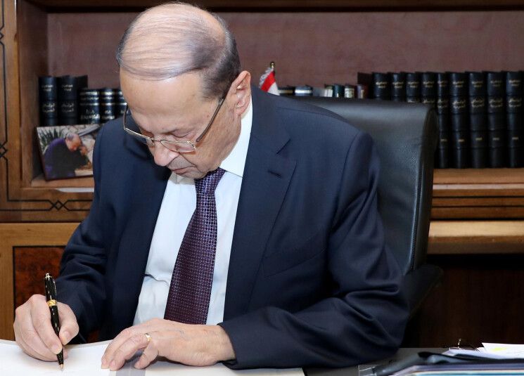 Aoun signe deux décrets au profit d’Ogero