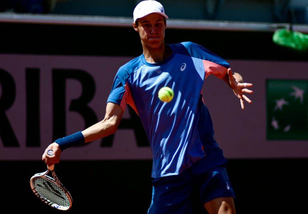 Roland-Garros: le Français Gabriel Debru couronné en juniors