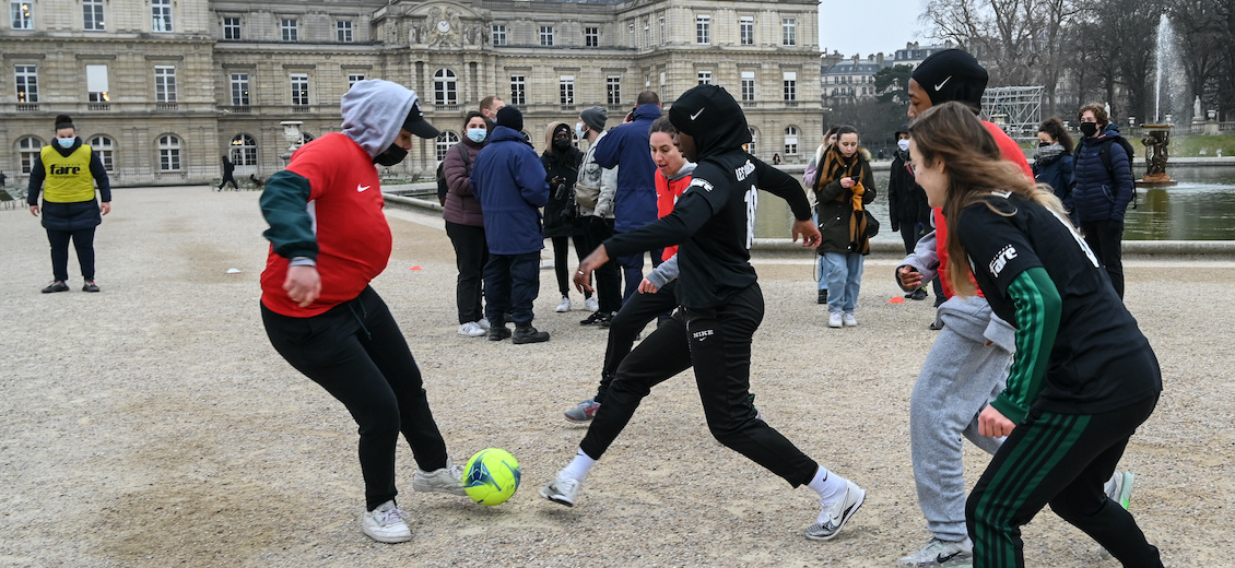 France: le hijab banni du football par le Conseil d'État