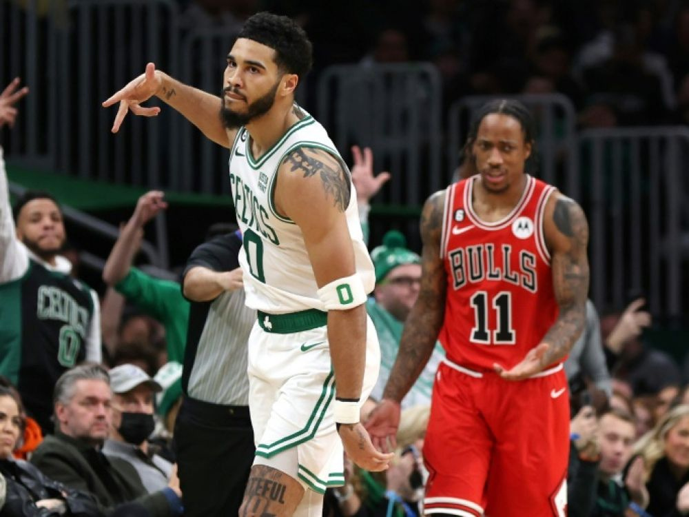 NBA: Tatum brille et les Celtics sont premiers de la ligue