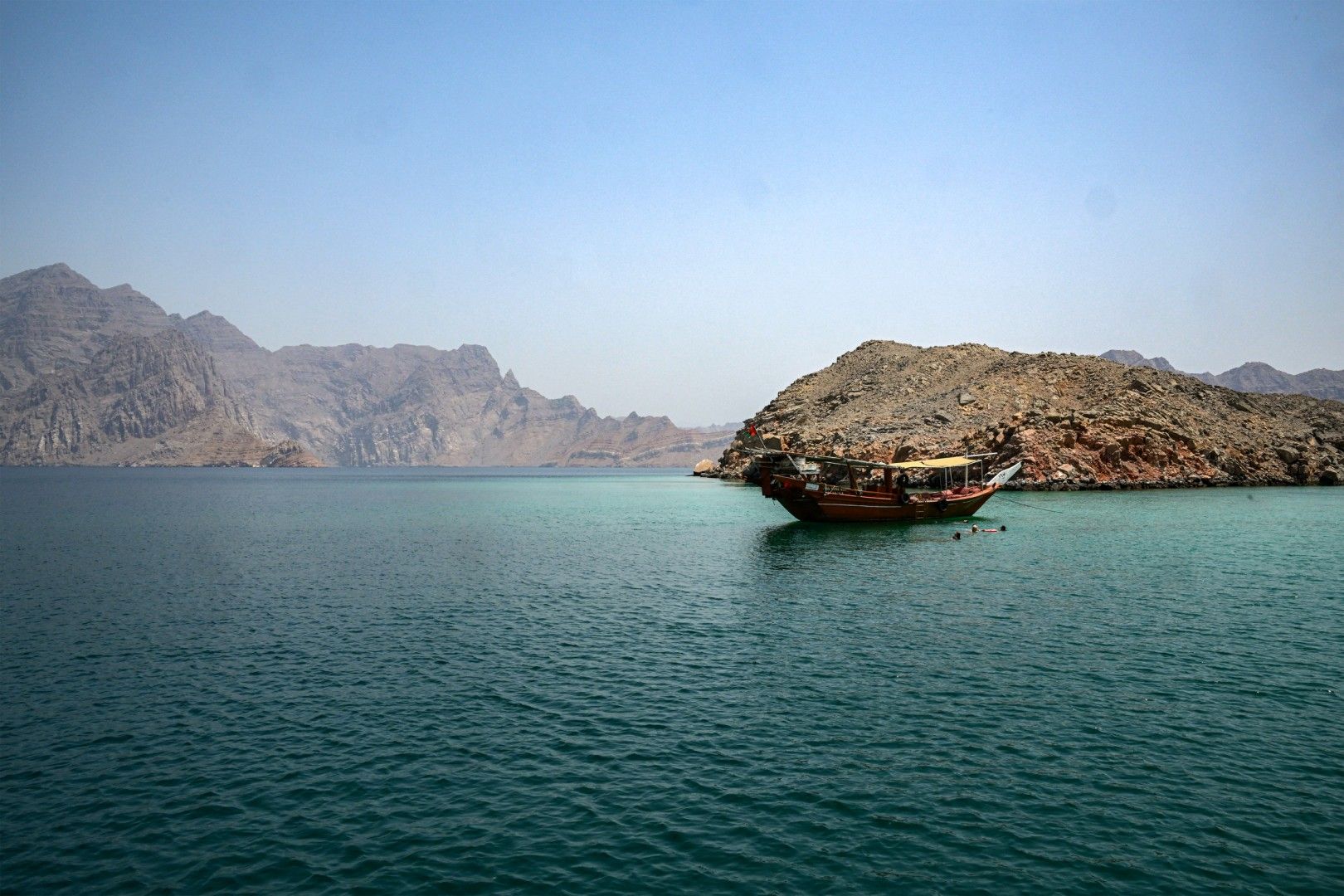 L'Iran affirme que les «navires non hostiles» peuvent emprunter le détroit d'Ormuz