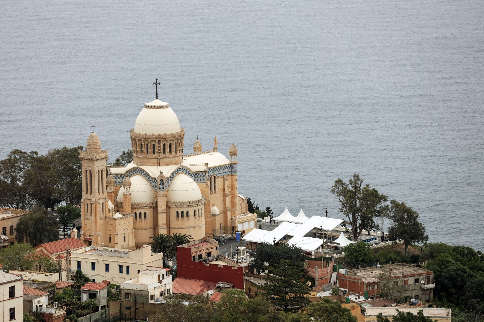 Une visite historique: le pape attendu en Algérie, terre de Saint Augustin