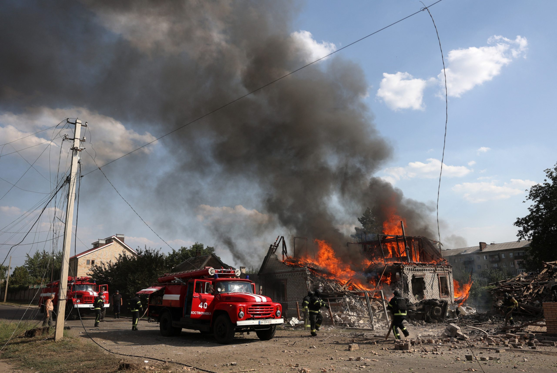 L'Ukraine revendique une attaque de drones, la Russie en abat 80