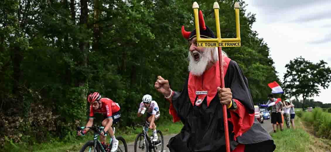 Tour de France: place aux Pyrénées et aux grimpeurs