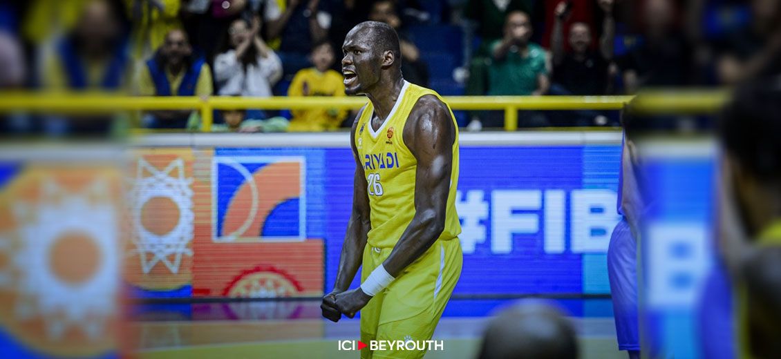 Riyadi se fait peur mais rejoint la finale