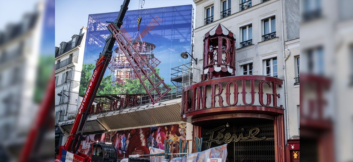 À Paris, le Moulin Rouge retrouve ses ailes