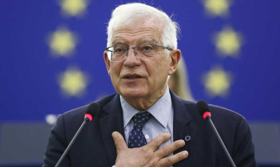 Borrell soutient l'application immédiate de la 1701