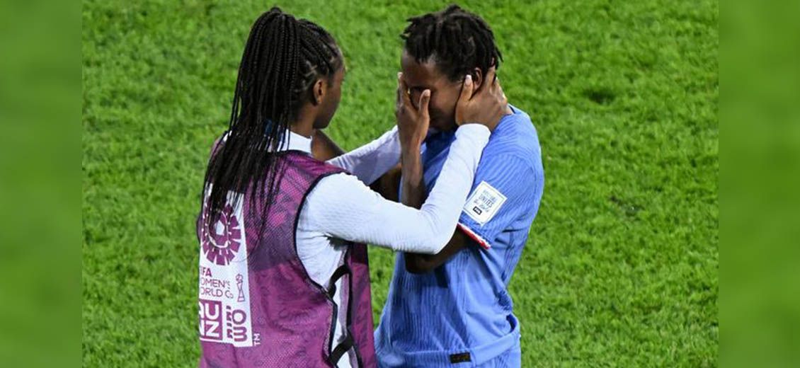 Mondial: les Bleues s'effondrent encore en quarts