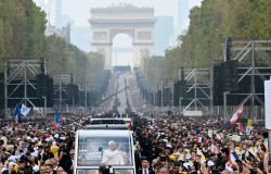 Le séisme français de Léon XIV