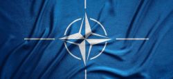 Le chef de l'Otan appelle à augmenter de 400% ses capacités de défense aérienne et antimissile