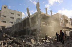 Un raid israélien met à l'arrêt un des rares hôpitaux en fonction à Gaza