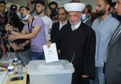 Le mufti presse les Libanais de voter massivement