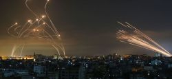 Opération «Rising Lion»: Israël mène des frappes massives en Iran, Téhéran promet une riposte