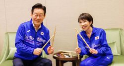 Les dirigeants japonais et sud-coréen se mettent au diapason en jouant de la K-pop