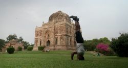 Inde: le yoga à l’honneur