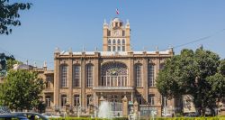 Changement institutionnel en Iran: que permet la Constitution?