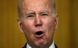 Au sein des démocrates, l'âge de Biden fait débat