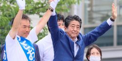 L'ex-Premier ministre japonais Shinzo Abe assassiné