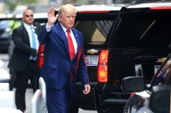 Trump comparaît devant le tribunal