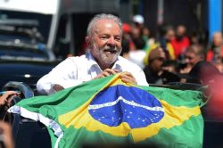 Brésil: victoire de Lula, mutisme absolu de Bolsonaro