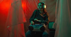 «Neural Nostalgia»: le pouvoir apaisant des musiques de notre jeunesse