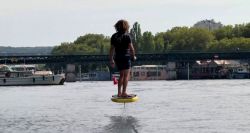 Voler au-dessus de la Seine
