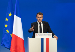 Macron annonce 4 milliards d'investissements étrangers