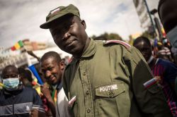 Les Maliens manifestent massivement contre les sanctions ouest-africaines