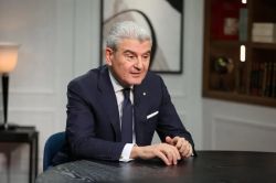 Issa el-Khoury: une liquidation partielle de l'or pour protéger la Banque du Liban des engagements à long terme