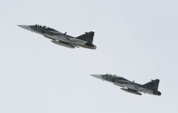 La Suède intercepte deux chasseurs russes près de son espace aérien