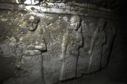 Tombes anciennes découvertes en Irak à cause de la sécheresse