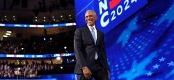 «Yes, she can!»: les Obama électrisent la convention démocrate