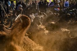 Syrie: les combattants kurdes face à la menace d'Ankara et du nouveau pouvoir