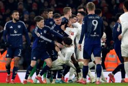 Coupe d'Angleterre: Manchester United, à dix, élimine Arsenal aux tirs au but