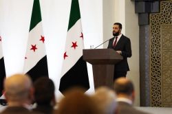 Syrie: la conférence nationale trace les contours du futur État, mais sans rallier les Kurdes