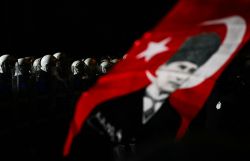 Le maire emprisonné d'Istanbul annonce l'arrestation de son avocat