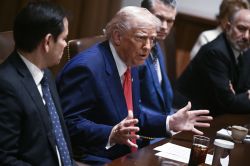 Trump assume le coût de sa guerre commerciale contre la Chine