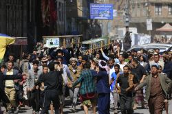 Au Yémen, les bombardements américains alimentent la propagande des rebelles houthis